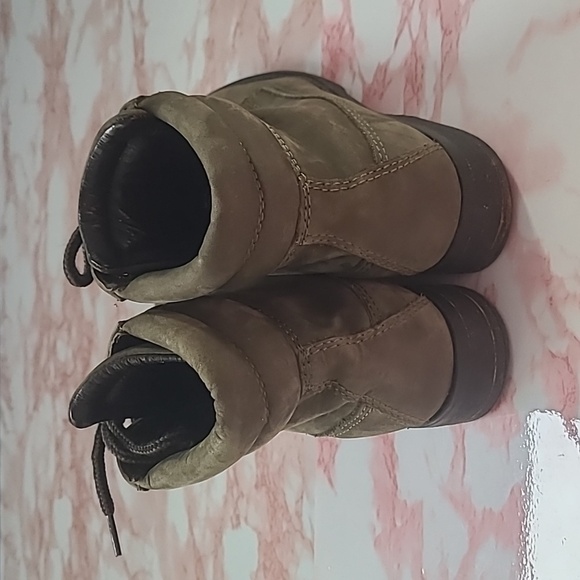 GUC Steve Madden Gantra Olive Green Leather Lace-Up Boots Sz 8.5M - Picture 5 of 9